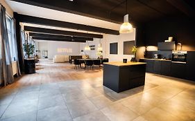 Design Loft - 200Qm2 - Heimkino - Bestlage - Parkplatz